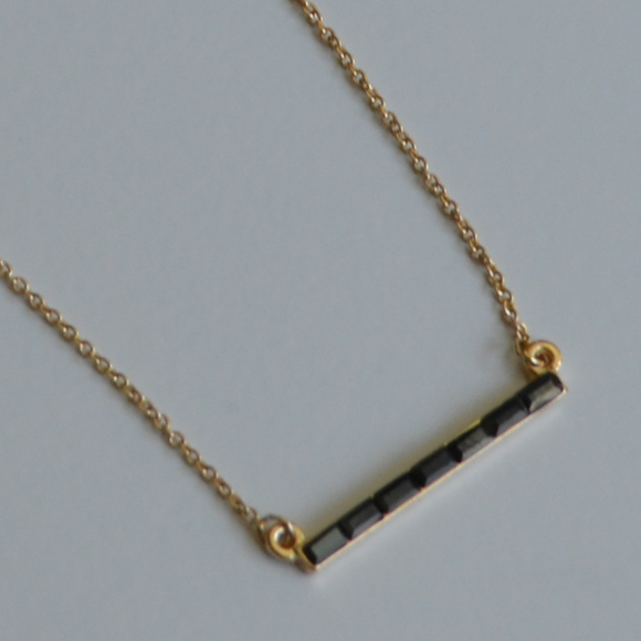 KENSIE Stone Bar Necklace - Picture 3 of 6